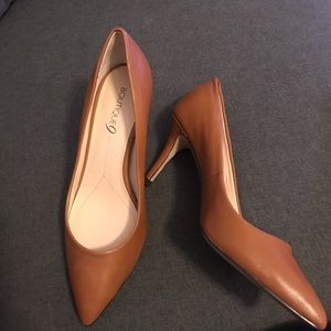 Boutique 9 Brown Pumps, size 7